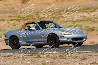 media/Jun-01-2025-CalClub SCCA (Sun) [[eae223c5dd]]/Group 1/Track Event 5/